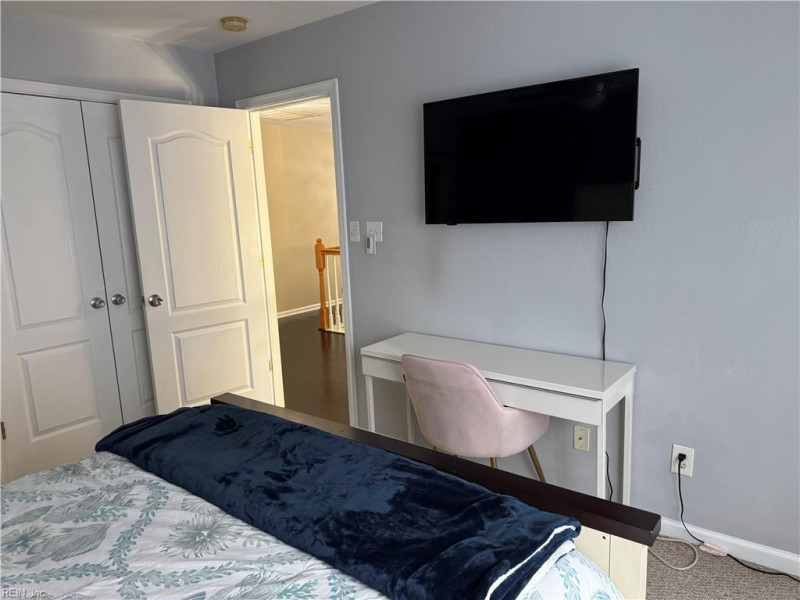 Photo 19 of 47 residential for sale in Chesapeake virginia