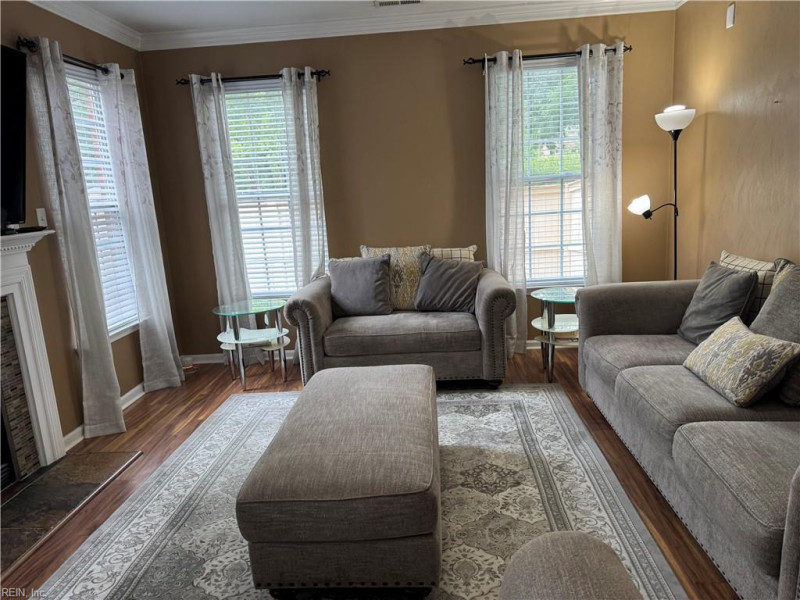Photo 24 of 47 residential for sale in Chesapeake virginia