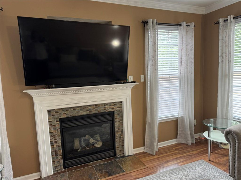 Photo 25 of 47 residential for sale in Chesapeake virginia