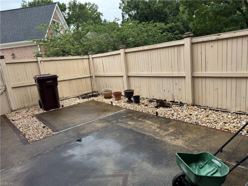 Photo 38 of 47 residential for sale in Chesapeake virginia