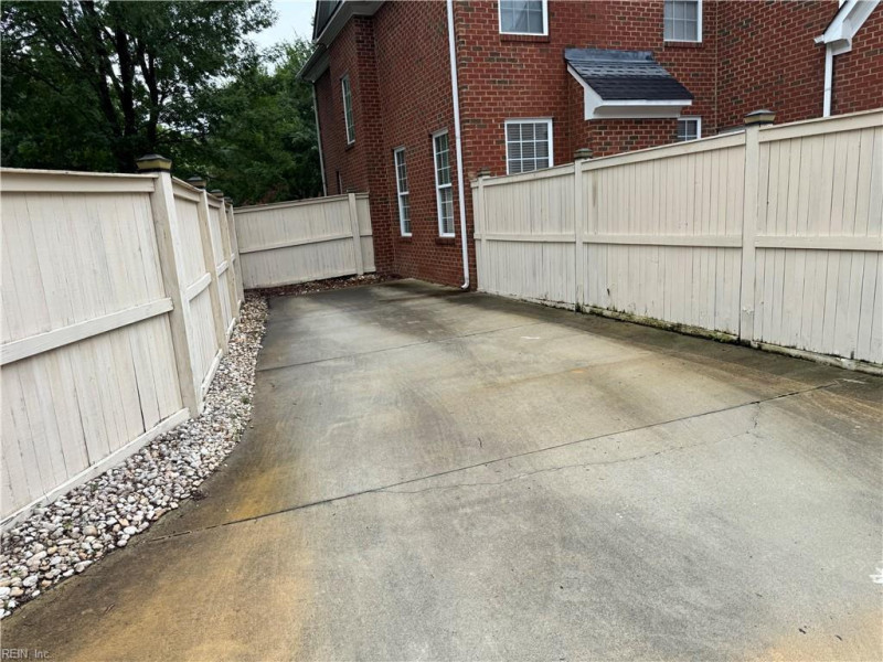 Photo 41 of 47 residential for sale in Chesapeake virginia