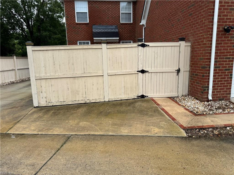 Photo 47 of 47 residential for sale in Chesapeake virginia