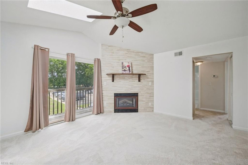 Photo 8 of 42 residential for sale in Chesapeake virginia Photo 8 of 42 residential for sale in Chesapeake virginia