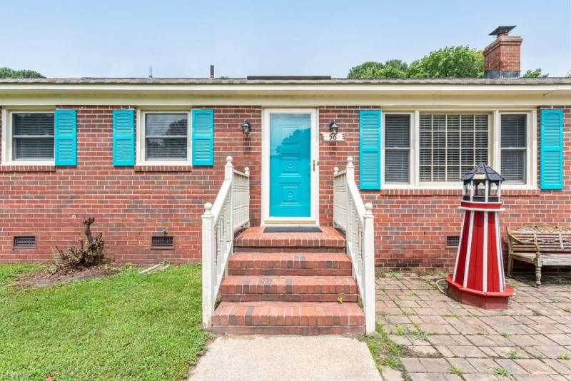 Photo 14 of 37 residential for sale in Poquoson virginia