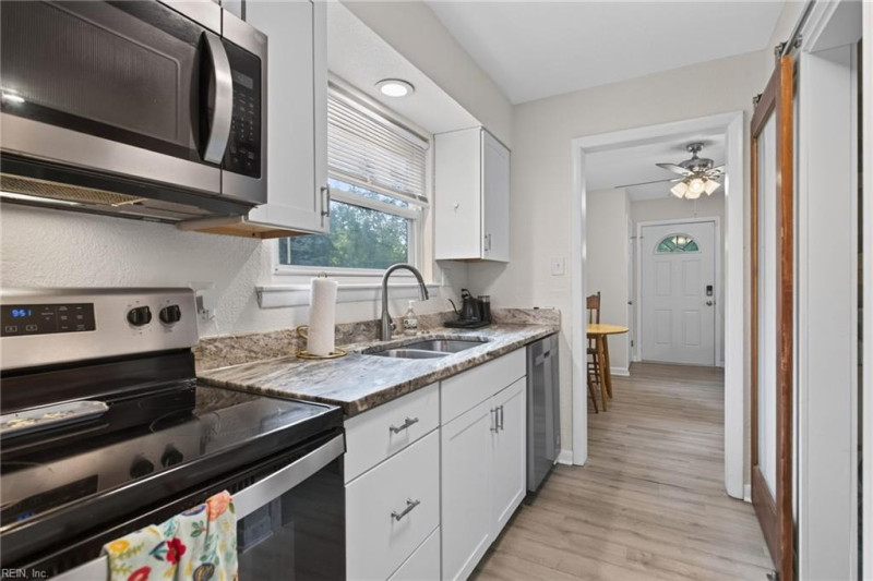 Photo 10 of 25 residential for sale in Norfolk virginia
