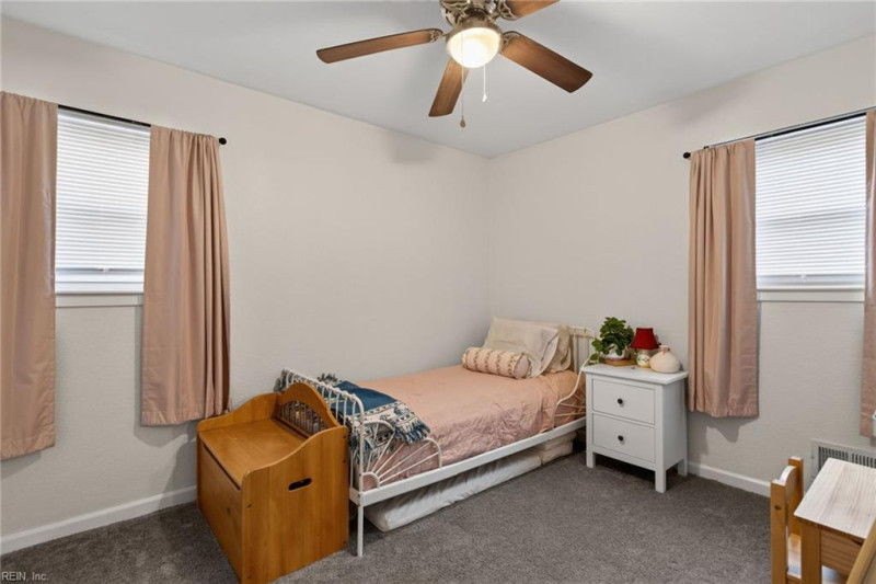 Photo 12 of 25 residential for sale in Norfolk virginia