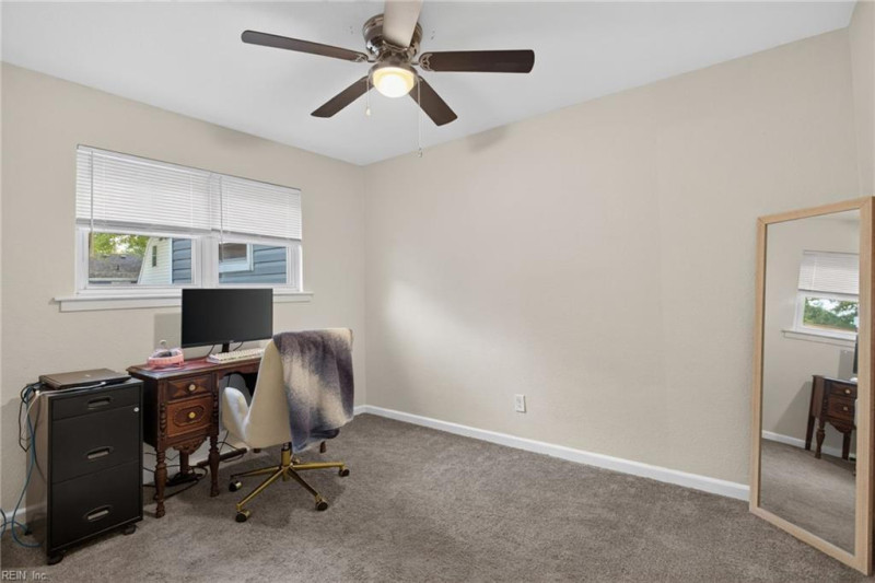 Photo 15 of 25 residential for sale in Norfolk virginia