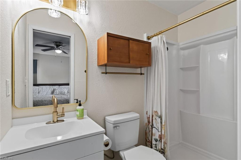 Photo 20 of 25 residential for sale in Norfolk virginia