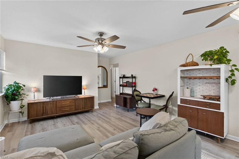 Photo 5 of 25 residential for sale in Norfolk virginia