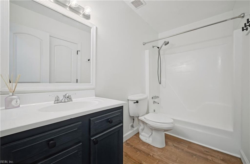 Photo 19 of 33 residential for sale in Norfolk virginia