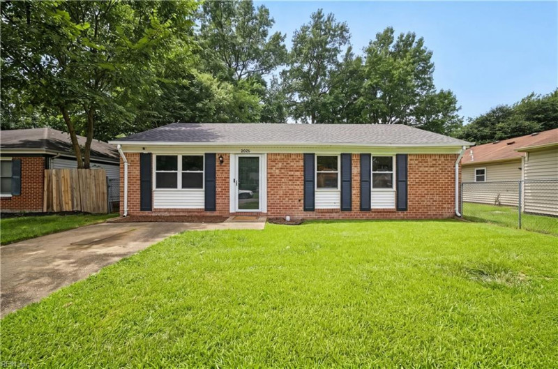 Photo 2 of 33 residential for sale in Norfolk virginia