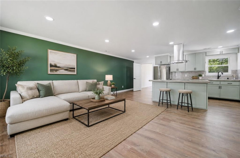 Photo 3 of 33 residential for sale in Norfolk virginia