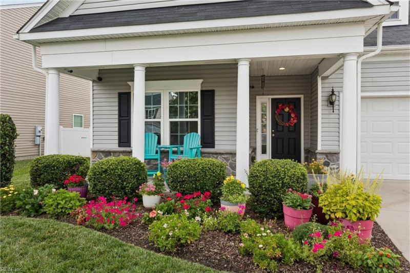 Photo 4 of 50 residential for sale in Newport News virginia Photo 4 of 50 residential for sale in Newport News virginia