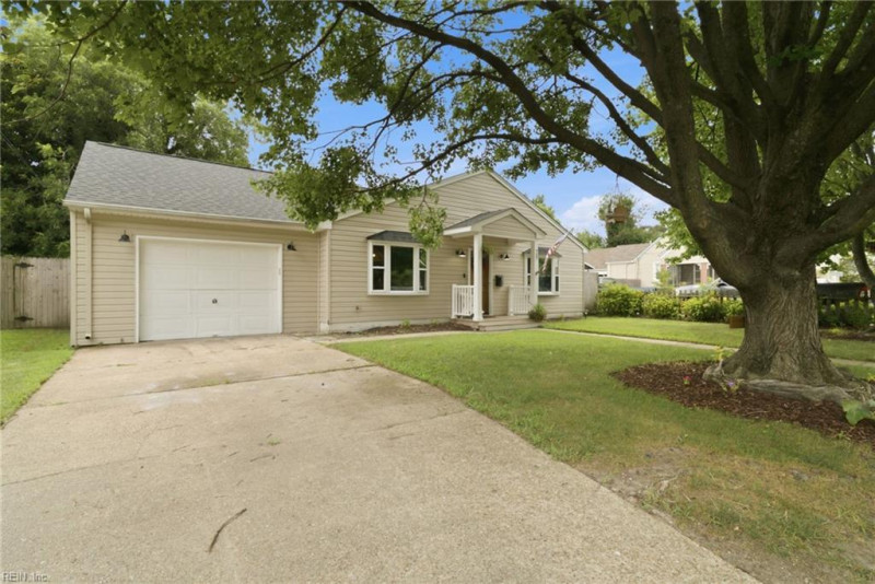 Photo 2 of 31 residential for sale in Norfolk virginia Photo 2 of 31 residential for sale in Norfolk virginia