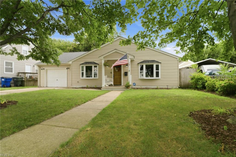 Photo 3 of 31 residential for sale in Norfolk virginia Photo 3 of 31 residential for sale in Norfolk virginia