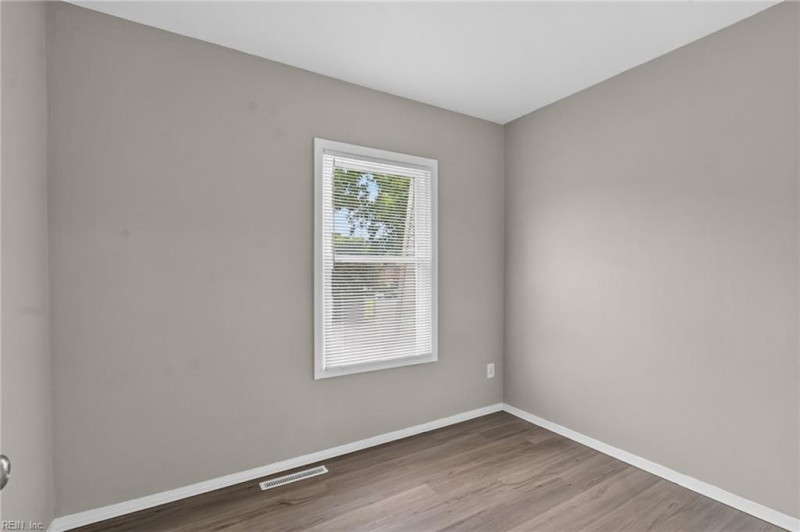 Photo 16 of 22 residential for sale in Virginia Beach virginia