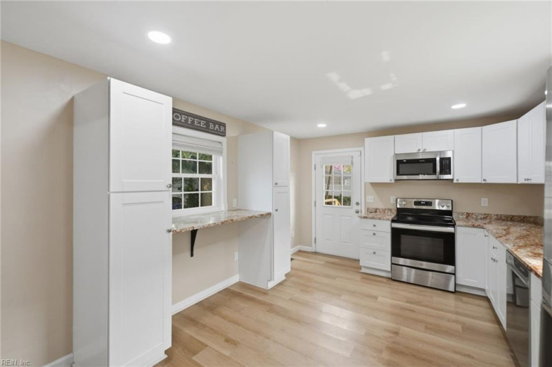 Photo 13 of 38 residential for sale in Norfolk virginia Photo 13 of 38 residential for sale in Norfolk virginia