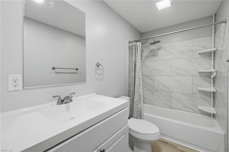 Photo 19 of 38 residential for sale in Norfolk virginia Photo 19 of 38 residential for sale in Norfolk virginia