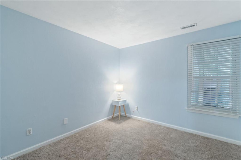 Photo 20 of 27 residential for sale in Chesapeake virginia Photo 20 of 27 residential for sale in Chesapeake virginia