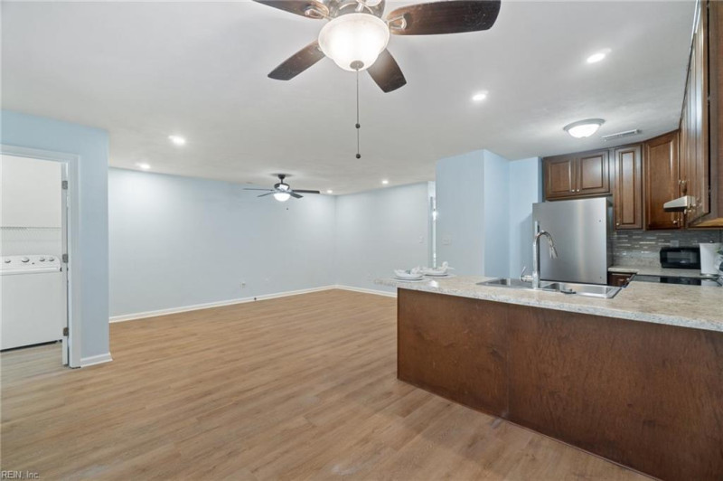 Photo 6 of 27 residential for sale in Chesapeake virginia Photo 6 of 27 residential for sale in Chesapeake virginia