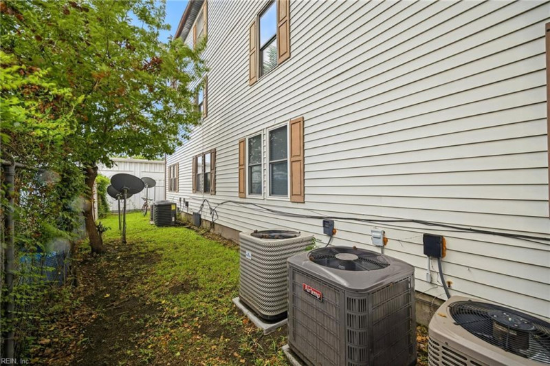 Photo 32 of 34 residential for sale in Norfolk virginia Photo 32 of 34 residential for sale in Norfolk virginia