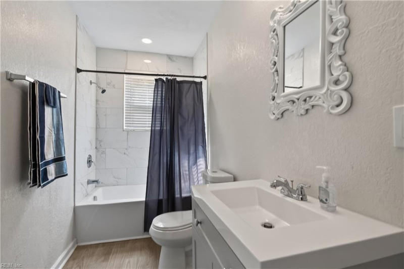 Photo 20 of 24 residential for sale in Norfolk virginia