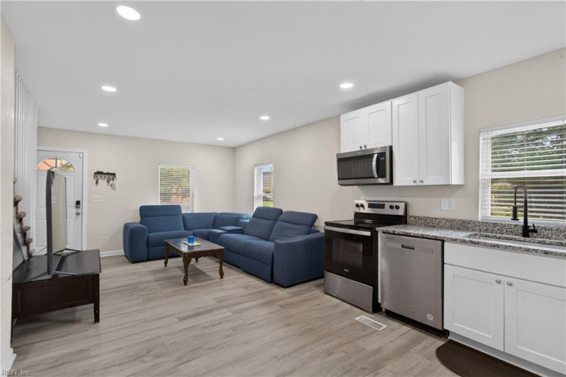 Photo 9 of 24 residential for sale in Norfolk virginia
