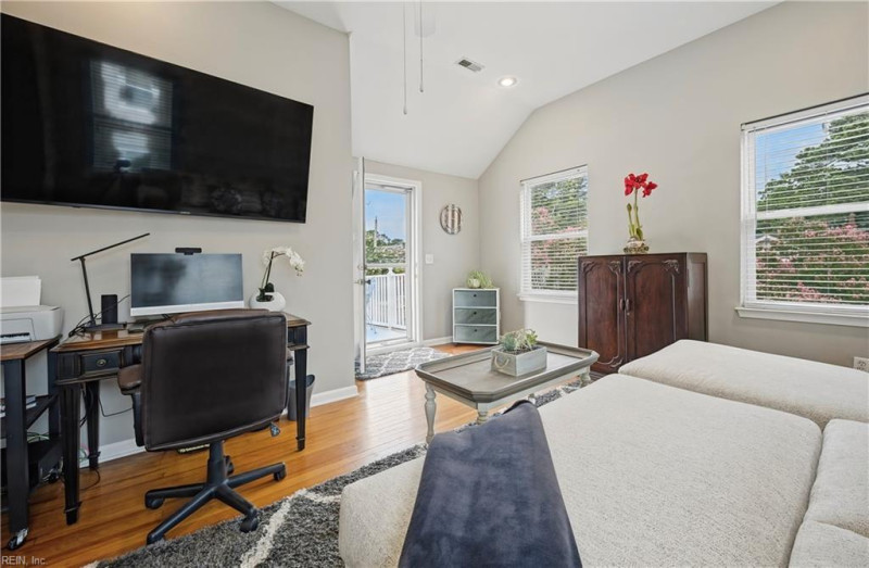 Photo 22 of 38 residential for sale in Norfolk virginia