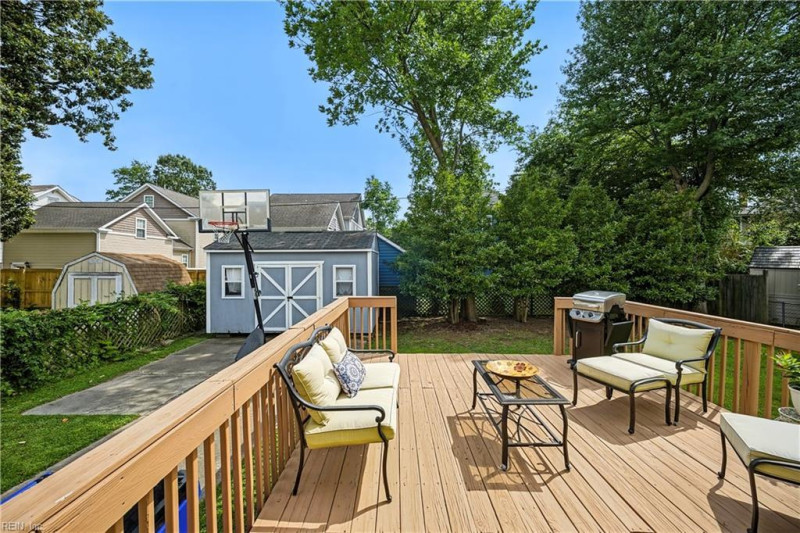 Photo 29 of 38 residential for sale in Norfolk virginia