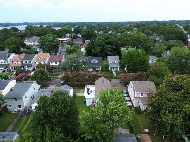 Photo 34 of 38 residential for sale in Norfolk virginia