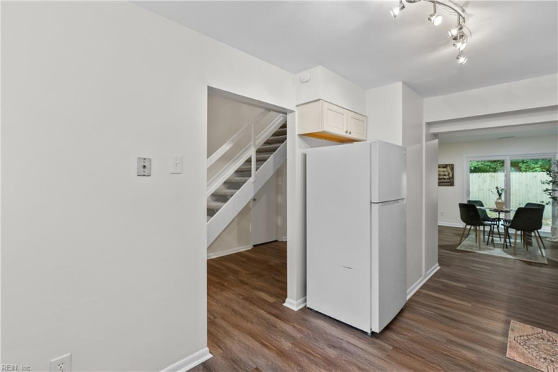 Photo 5 of 30 residential for sale in Chesapeake virginia Photo 5 of 30 residential for sale in Chesapeake virginia