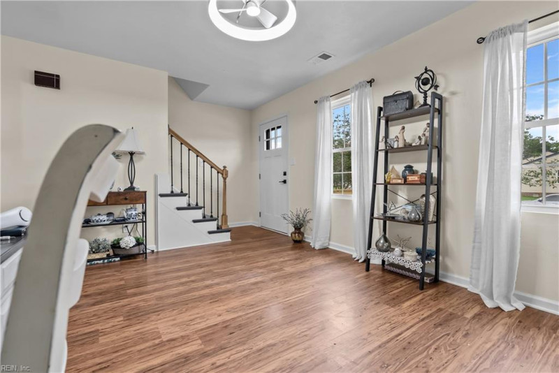 Photo 15 of 45 residential for sale in Chesapeake virginia Photo 15 of 45 residential for sale in Chesapeake virginia