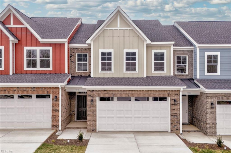 Photo 1 of 33 residential for sale in Williamsburg virginia