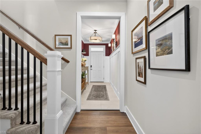 Photo 2 of 33 residential for sale in Williamsburg virginia