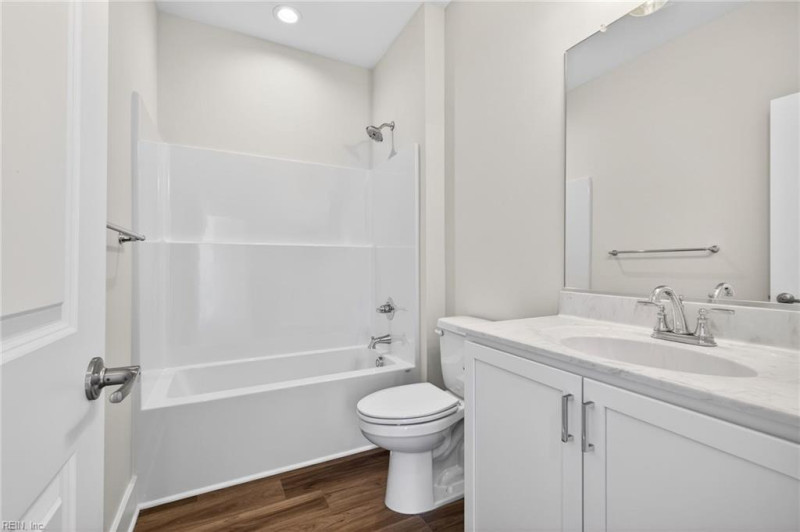 Photo 31 of 33 residential for sale in Williamsburg virginia