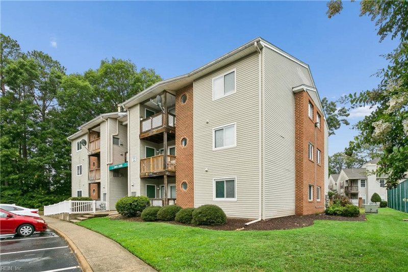 Photo 1 of 21 residential for sale in Newport News virginia