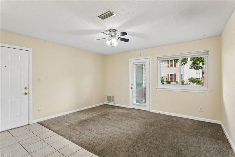 Photo 4 of 21 residential for sale in Newport News virginia