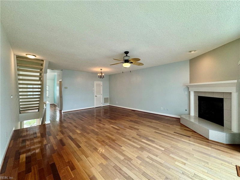 Photo 18 of 50 residential for sale in Norfolk virginia Photo 18 of 50 residential for sale in Norfolk virginia