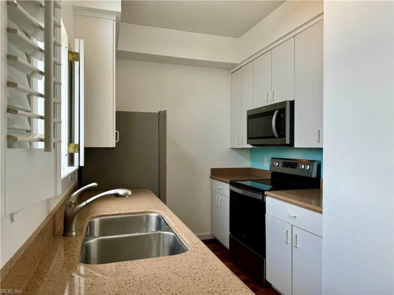 Photo 23 of 50 residential for sale in Norfolk virginia Photo 23 of 50 residential for sale in Norfolk virginia