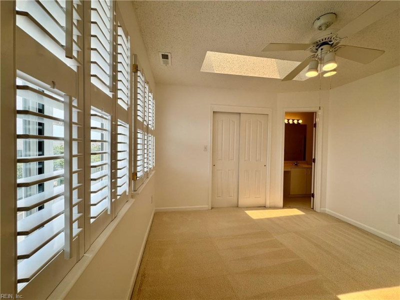 Photo 43 of 50 residential for sale in Norfolk virginia Photo 43 of 50 residential for sale in Norfolk virginia