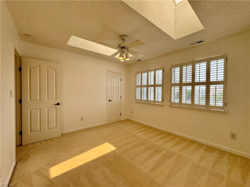 Photo 45 of 50 residential for sale in Norfolk virginia Photo 45 of 50 residential for sale in Norfolk virginia