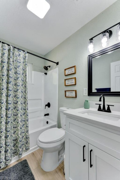 Photo 24 of 35 residential for sale in Norfolk virginia