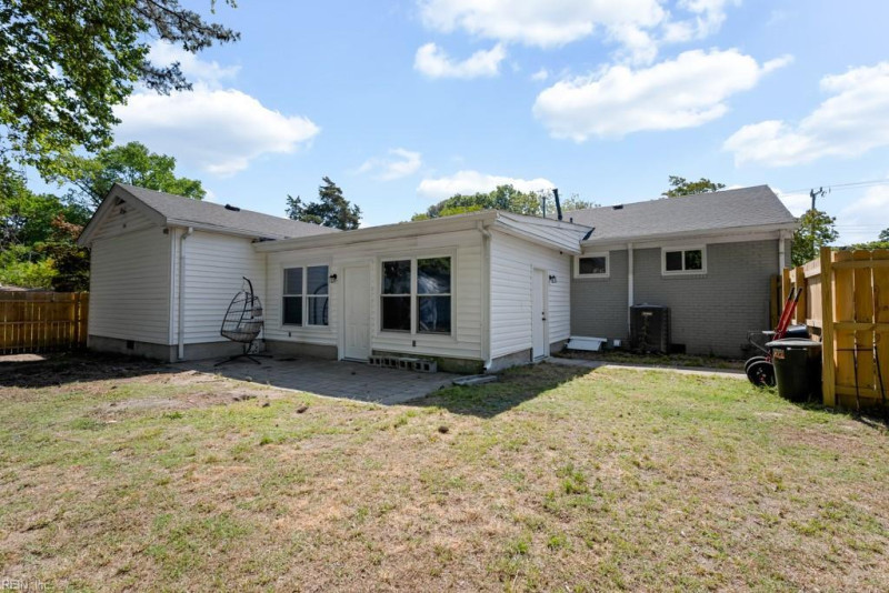 Photo 31 of 35 residential for sale in Norfolk virginia