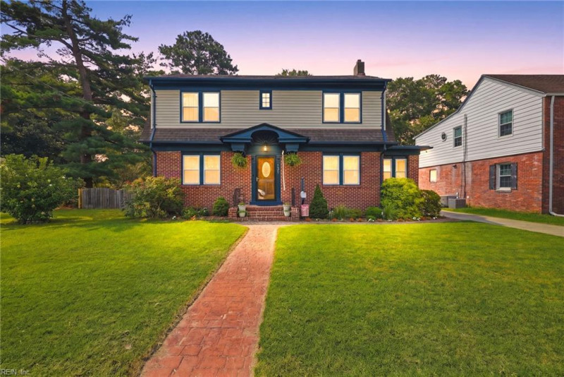 Photo 1 of 50 residential for sale in Portsmouth virginia