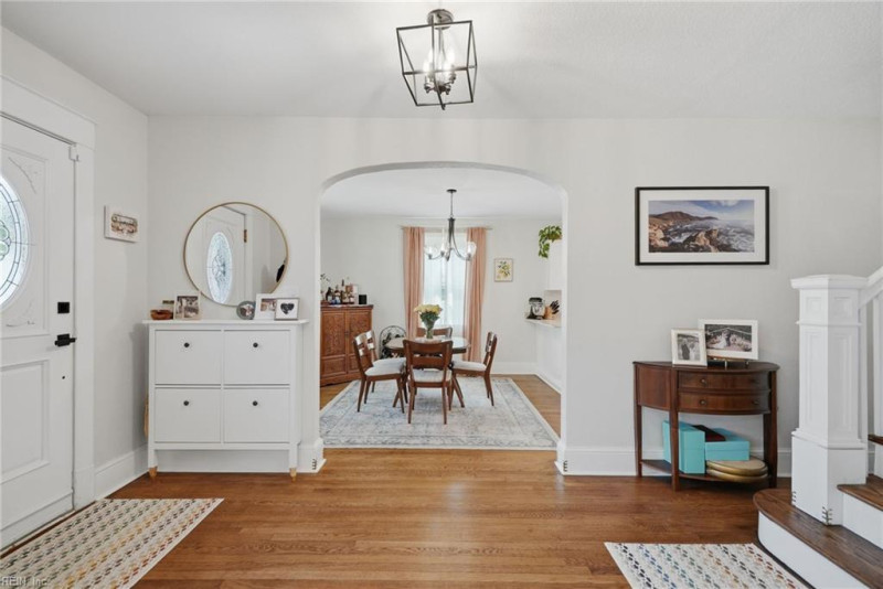 Photo 9 of 50 residential for sale in Portsmouth virginia
