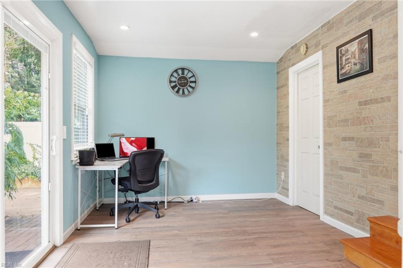 Photo 19 of 29 residential for sale in Norfolk virginia