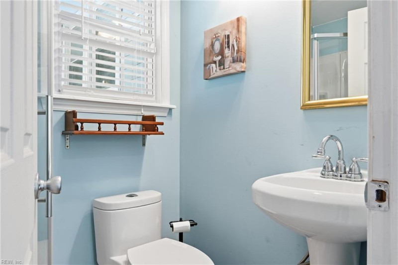 Photo 20 of 29 residential for sale in Norfolk virginia