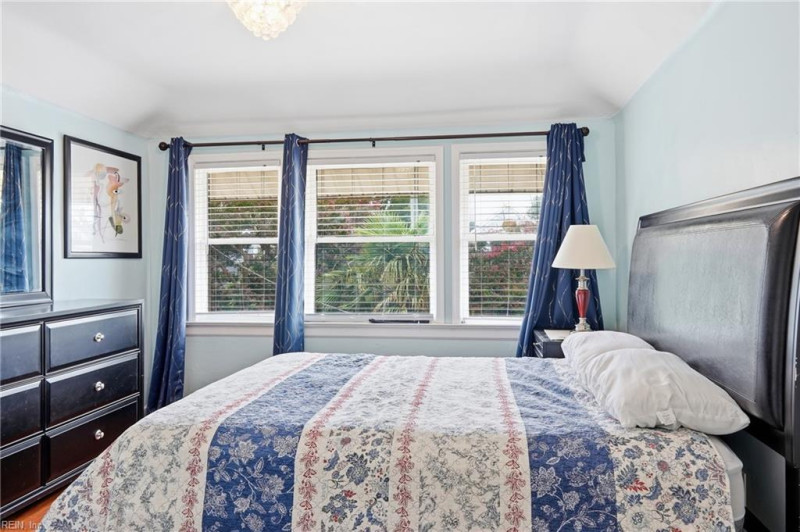 Photo 22 of 29 residential for sale in Norfolk virginia
