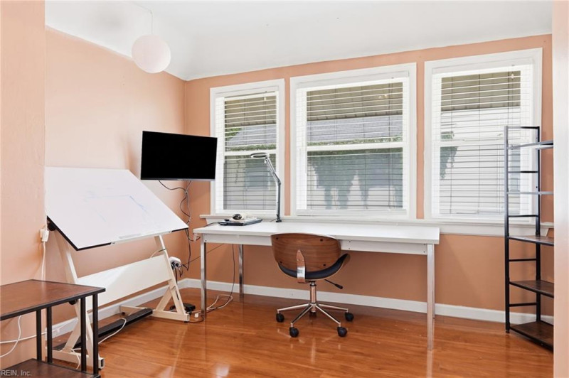 Photo 23 of 29 residential for sale in Norfolk virginia