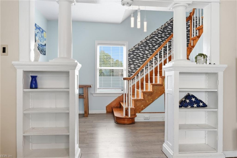 Photo 6 of 29 residential for sale in Norfolk virginia